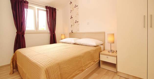 Apartman Gorica 2 br.7 – s balkonom i bazenom