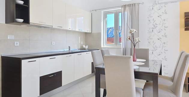 Apartment Gorica 2 Nr.7 – mit Balkon und Pool
