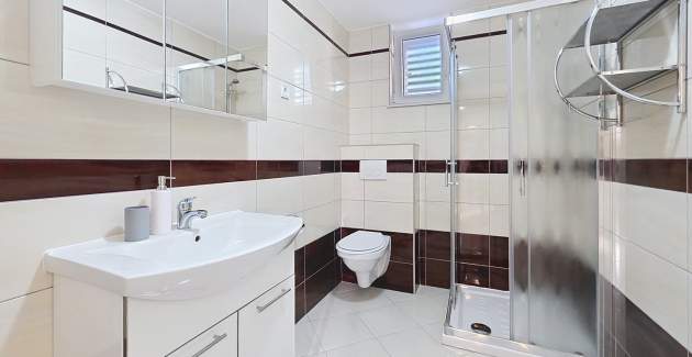 Apartment Gorica 2 Nr.10 – mit Pool, im Untergeschoss