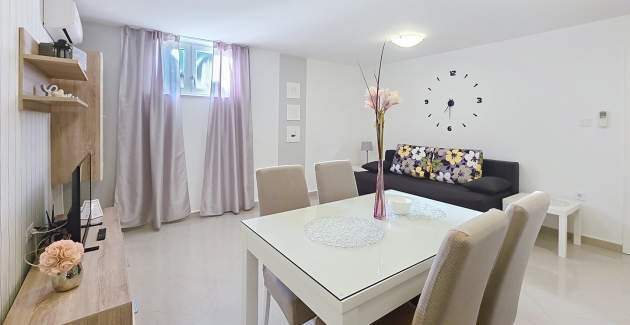 Apartment Gorica 2 Nr.10 – mit Pool, im Untergeschoss