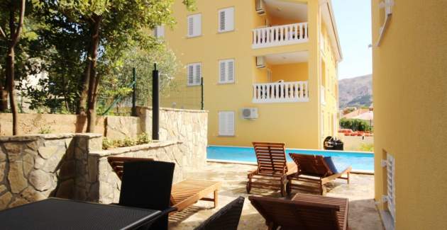 Appartamento Gorica 2 n.12 – con piscina, a livello seminterrato
