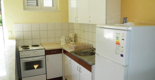 Appartamento standard Klaric Bs – a 200 m dalla spiaggia, con balcone
