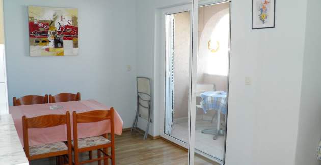 Appartamento standard Klaric Bs – a 200 m dalla spiaggia, con balcone