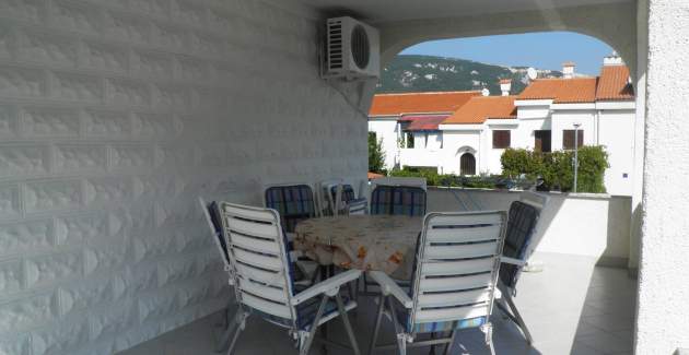 Appartamento standard Klaric A6 – a 200 m dalla spiaggia, con terrazza