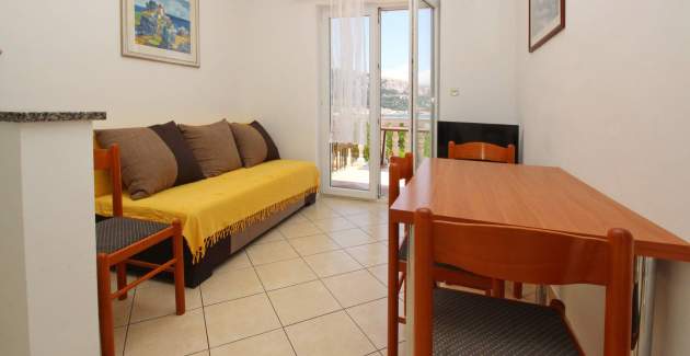 Appartamento Lovincic No.7 – con vista mare, a 200 m dalla spiaggia