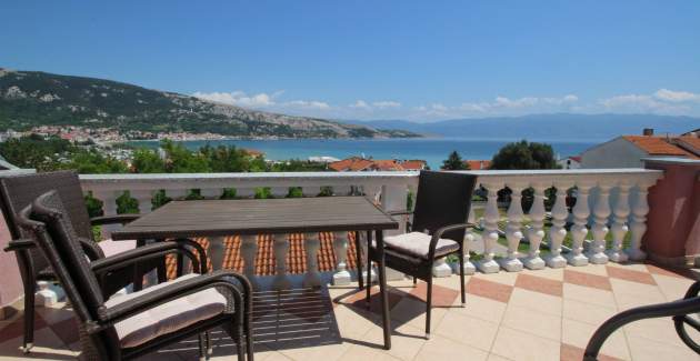 Appartamento Lovincic No.7 – con vista mare, a 200 m dalla spiaggia