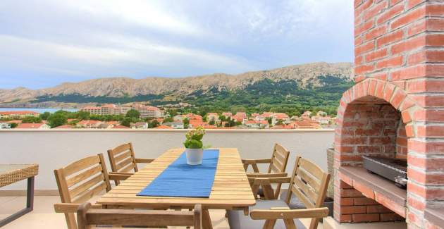Appartamento Nana K2 - con vista mare e barbecue privato