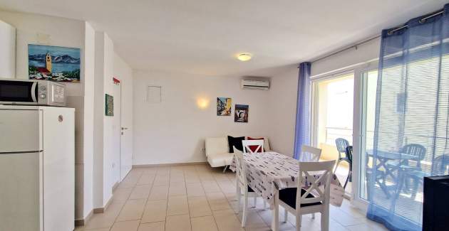 Appartamento Pavlakovic - con balcone e parcheggio