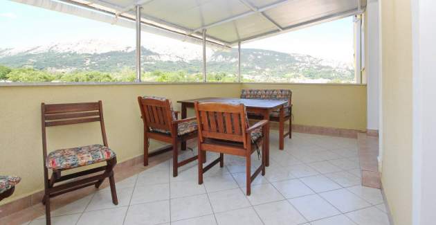 Appartamento Zarok Beach Holiday A4 - vicino alla spiaggia, con balcone