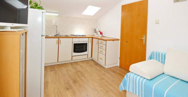 Apartman Čubranić S. Bs – u luci, blizu mora