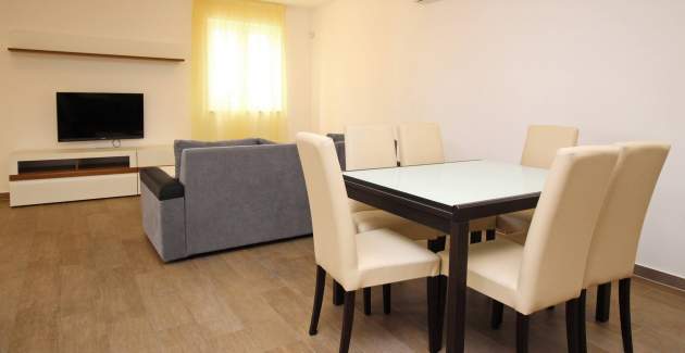 Appartamento Smojver n. 2 - confortevole, con terrazza