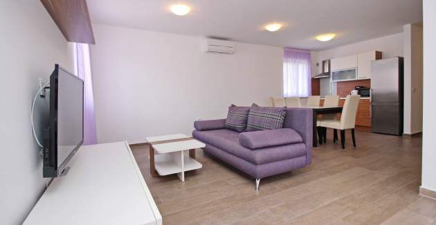 Appartamento Smojver n. 4 - confortevole, con balcone
