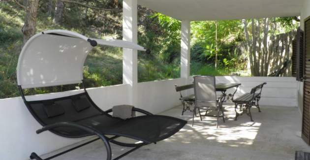 Appartamento Starčević-Filipović con cortile e barbecue, a 150 m dalla spiaggia
