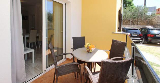 Incantevole Appartamento Sunshine n.3 – con balcone, a 300 m dalla spiaggia