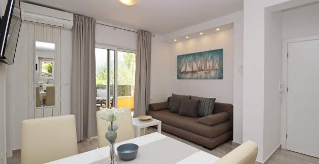Incantevole Appartamento Sunshine n.3 – con balcone, a 300 m dalla spiaggia