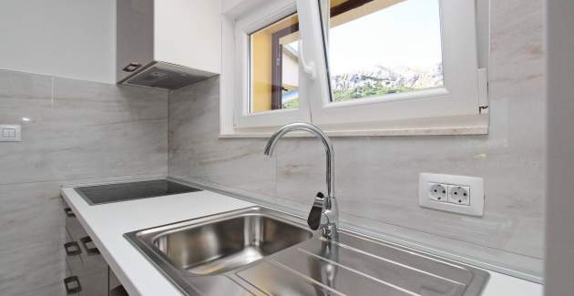 Incantevole Appartamento Sunshine n.5 – con balcone, a 300 m dalla spiaggia