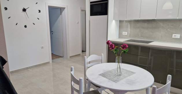 Affascinante Appartamento Sunshine DR – con Balcone, a 300 m dalla Spiaggia