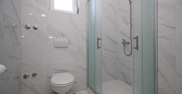 Apartment Lavanda No.1 - by the Sea, with Sea View
