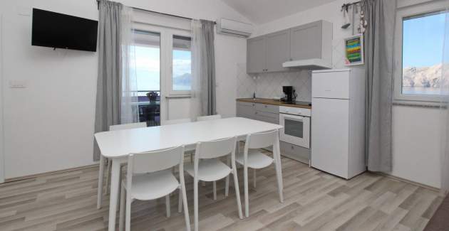 Apartment Lavanda No.1 - by the Sea, with Sea View