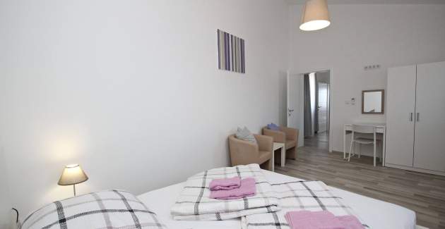 Apartment Lavanda No.1 - by the Sea, with Sea View