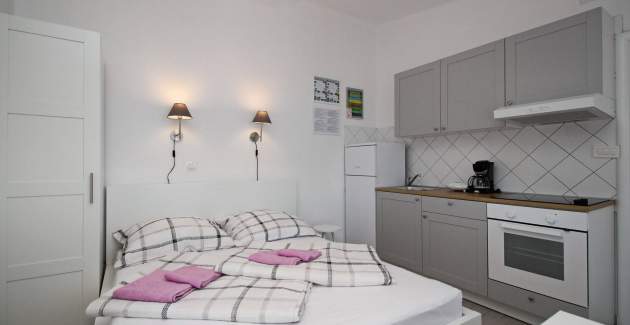 Studio apartman Lavanda br. 5 – uz more, s pogledom na more
