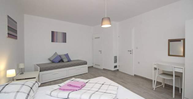 Appartamento Lavanda n. 3 – Piano seminterrato/sotterraneo, sul mare