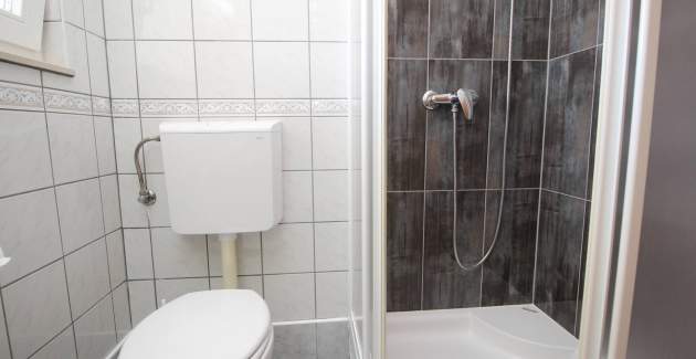 Apartmanski kompleks Villas Corinthia 3 - Vrhunska lokacija, 100m od plaže, okružen zelenilom