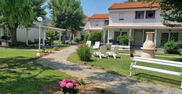 Apartment complex Villas Corinthia 14 - Top Location, 100m from the Beach, surrounded by Greenery