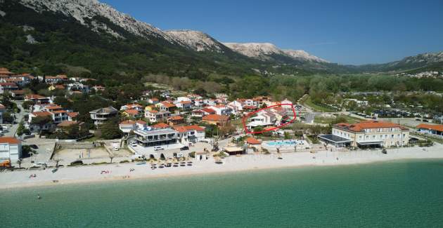 Appartamento Vlahinja - con balcone, a 100 metri dalla spiaggia