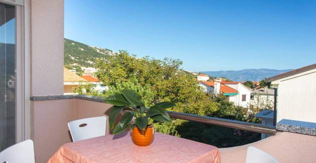 Apartman Zic br. 5 - s balkonom, 350 m od plaže