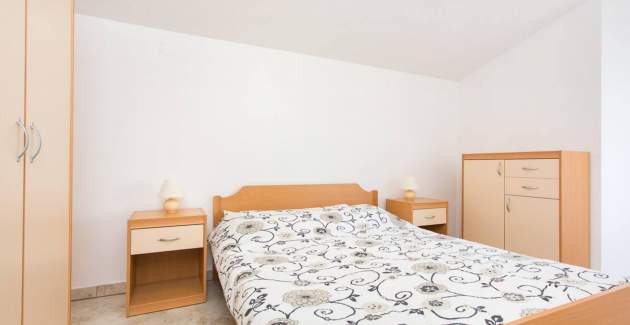 Apartman Zic br. 5 - s balkonom, 350 m od plaže