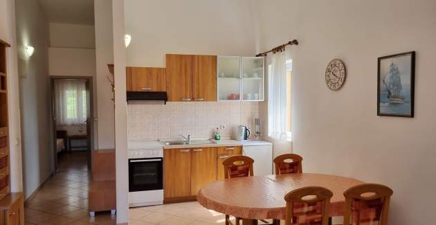 Appartamento Dean – con balcone e vista mare