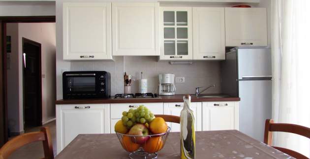 Appartamento Zeljka – 15 m dal mare, vista mare