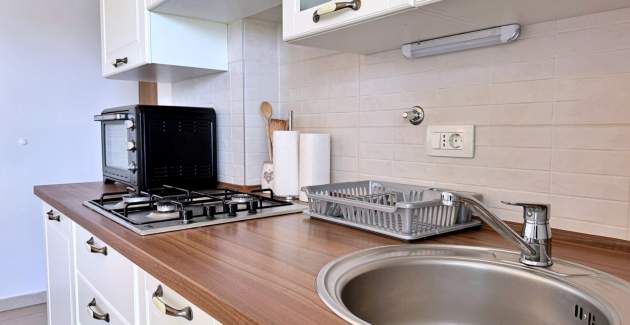 Apartments Zeljka – 15 m from Sea, Sea View