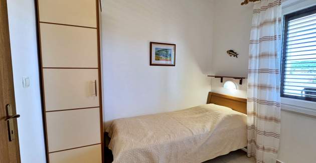 Apartments Zeljka – 15 m from Sea, Sea View