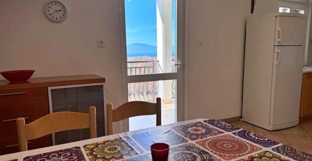 Apartman Pavle 3 – potkrovlje, pogled more