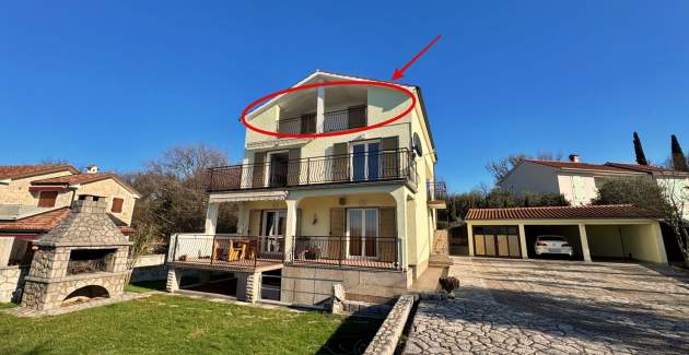 Apartman Pavle 3 – potkrovlje, pogled more