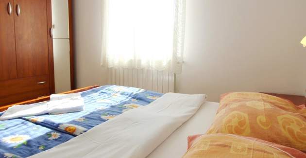 Apartman Lucijana br. 1 – s balkonom, 150 m od plaže