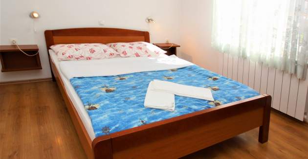 Apartman Lucijana br. 2 – s balkonom, 150 m od plaže