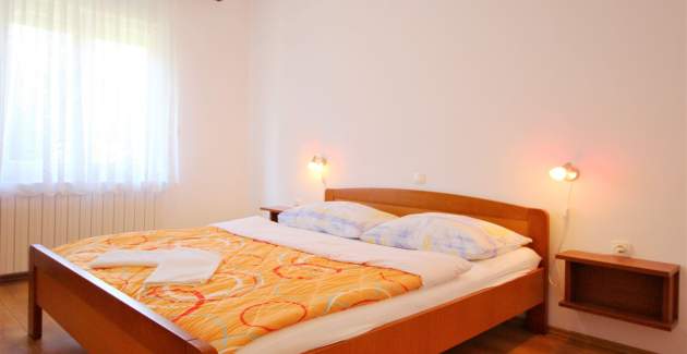 Appartamento Lucijana n. 3 – con balcone, a 150 m dalla spiaggia