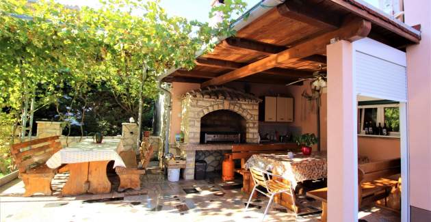 Appartamento Lucijana n. 4 – con balcone, a 150 m dalla spiaggia