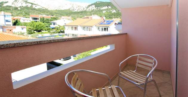 Apartman Lucijana br. 8 – s balkonom, 150 m od plaže