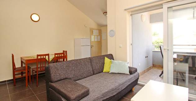 Appartamento Osmanovic A4 – con Balcone e Parcheggio