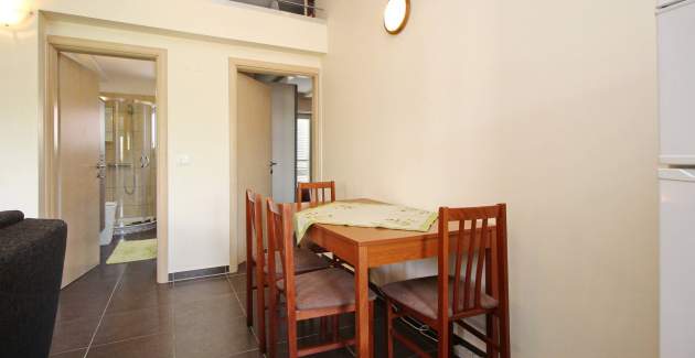 Appartamento Osmanovic A4 – con Balcone e Parcheggio