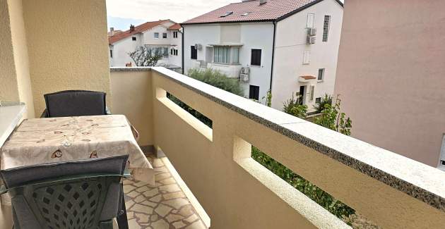 Apartment Zic Vesna – 350 m from the Beach
