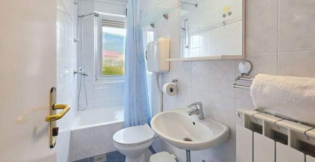 Apartment Zic Vesna – 350 m from the Beach