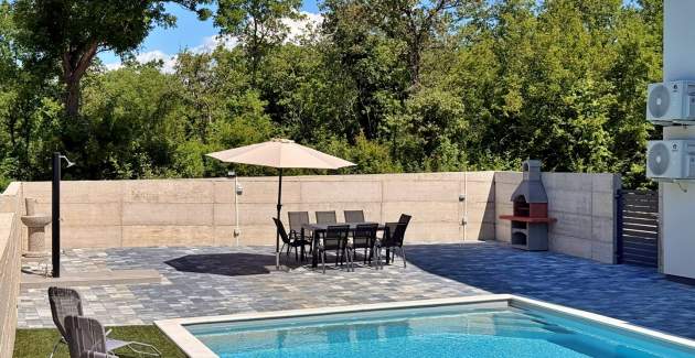 Apartment Lavanda Verde 6 — mit Pool