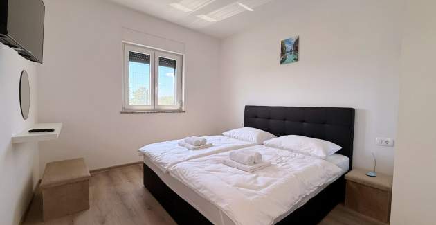 Apartment Lavanda Verde 6 — mit Pool