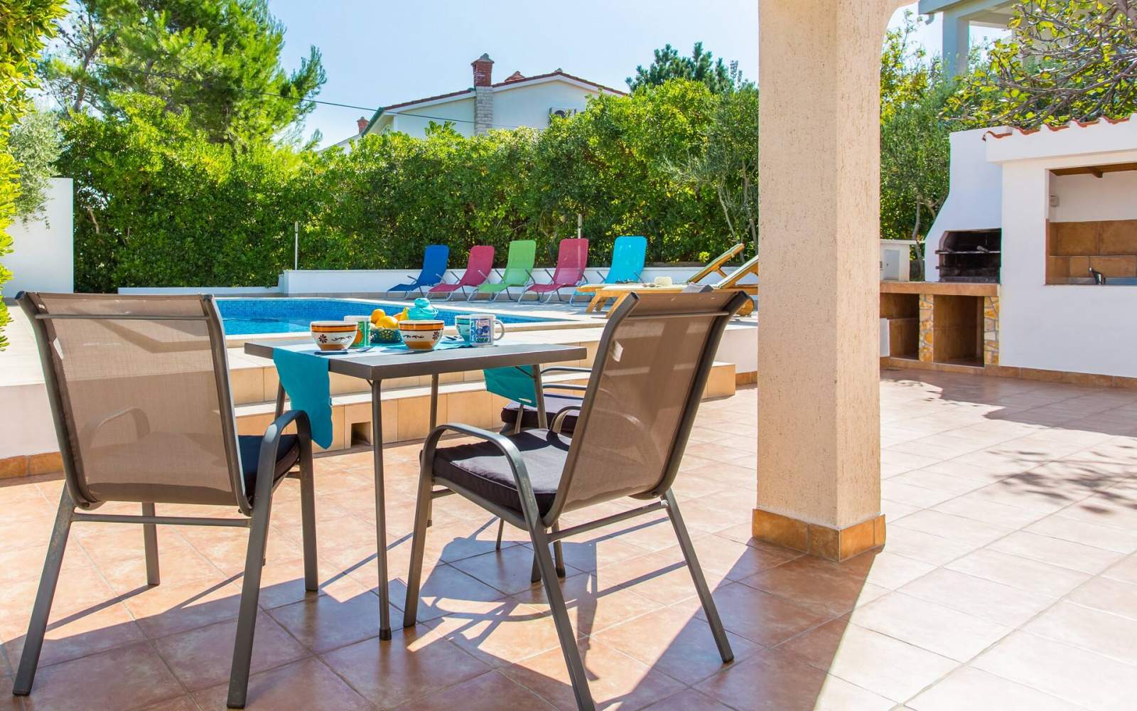 Apartman Željko A2 s bazenom