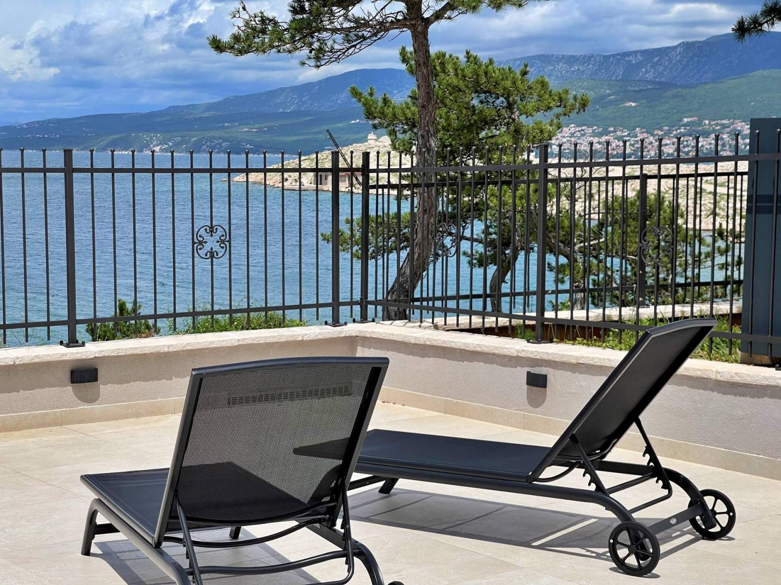 Appartamento SeaLuxe – Jacuzzi e vista mare